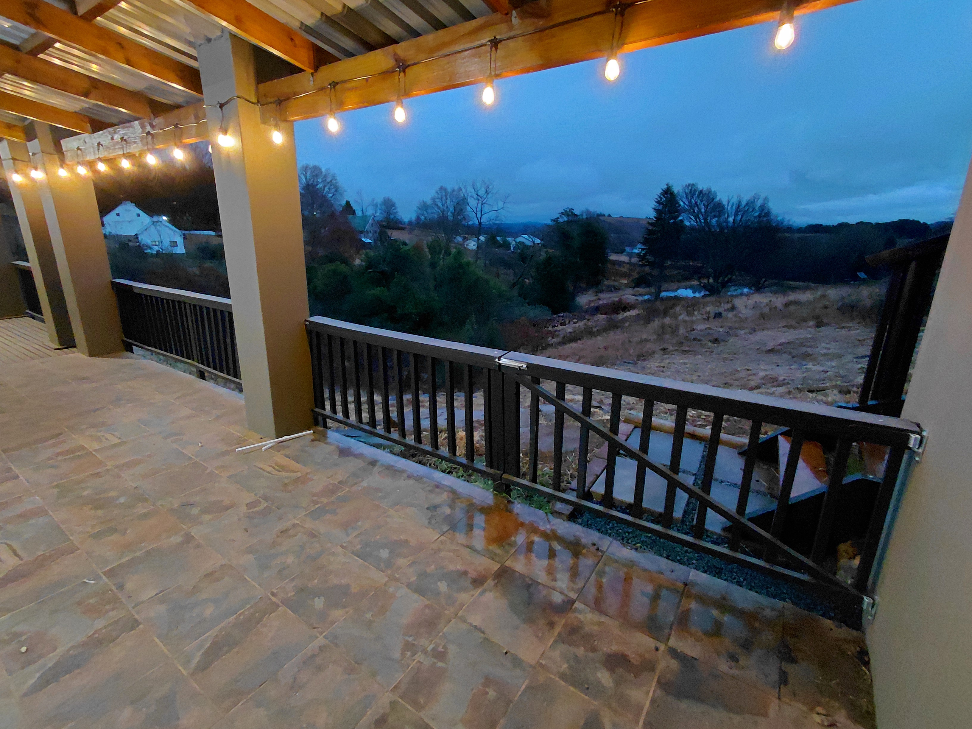 Outdoor entertaining space